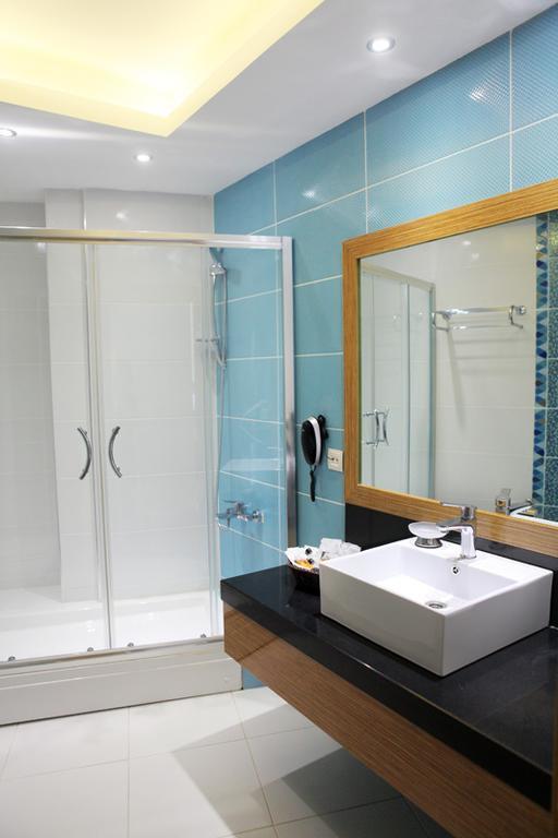 Ege Sevilen Hotel Turgutlu Quarto foto